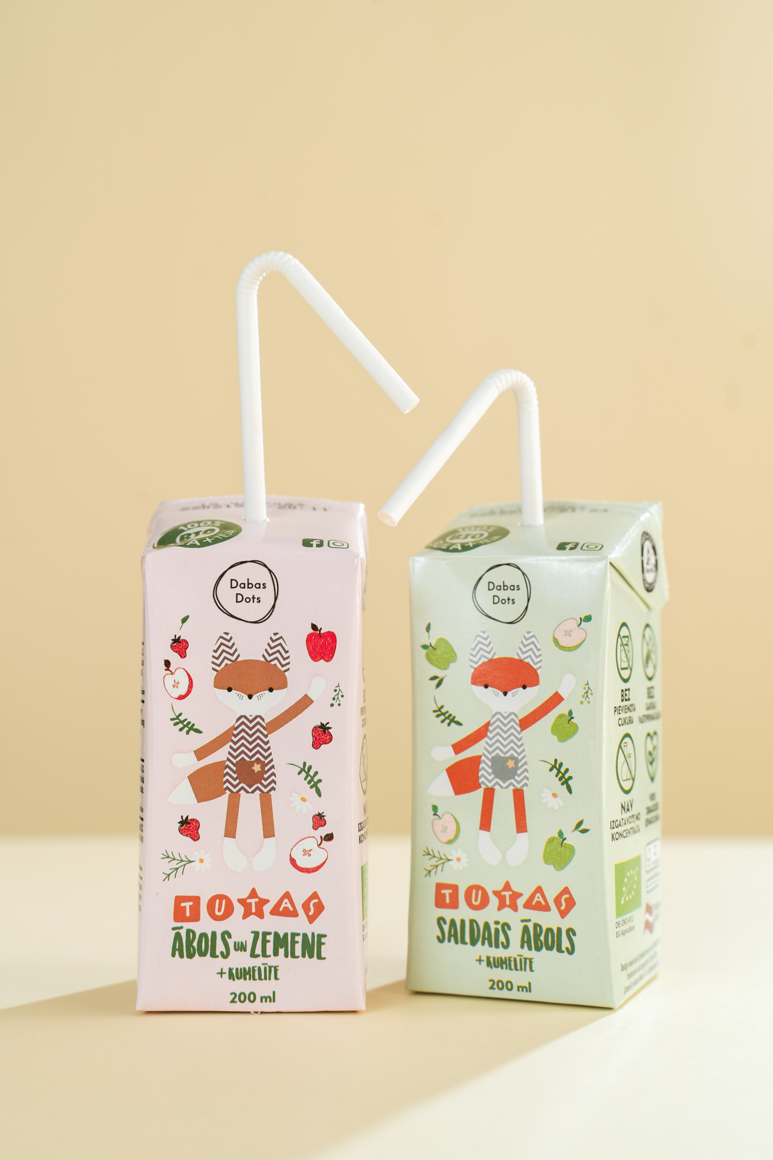 Dabas Dots, ābolu sula ar kumelīšu tēju TUTA, BIO, 200ml – DabaDaba